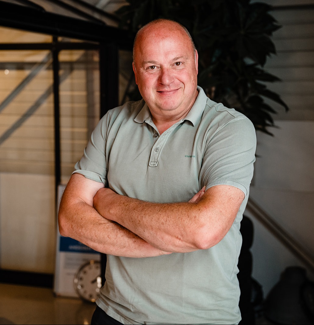 Gallery gallery_images_1_8_17633908971273378306.jpg Peter | maarZeker