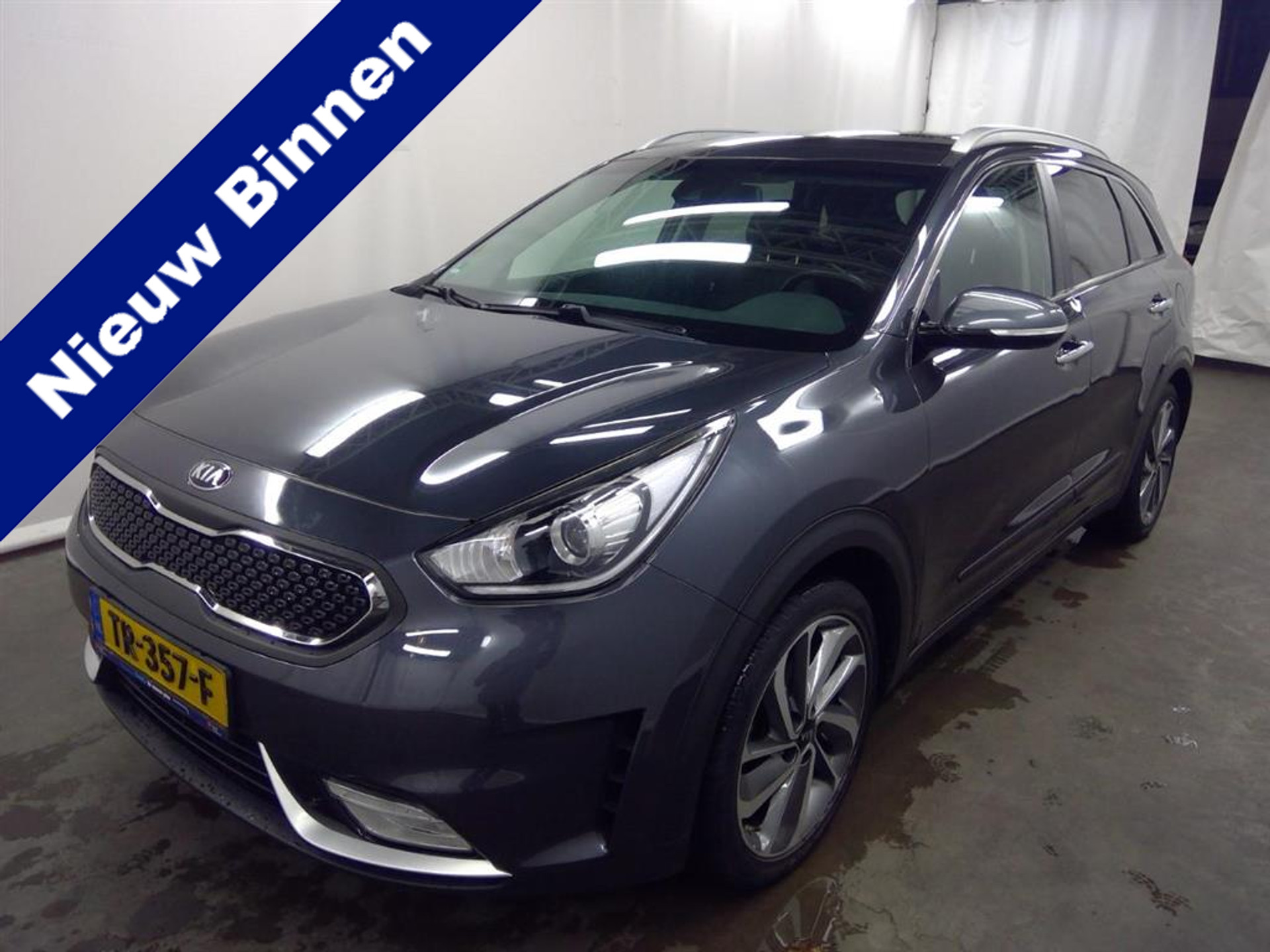 Kia Niro 1.6 GDi Hybrid Design Edition 50310408-0.jpg | maarZeker